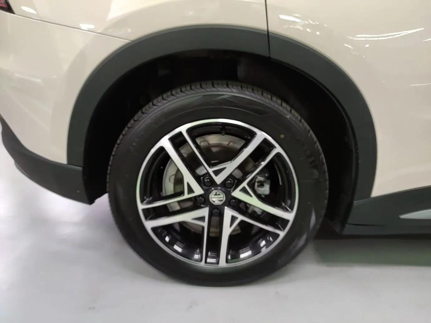 MG ES5 2025 525max Rear-Drive Intelligent Driving Version — миниатюра 10
