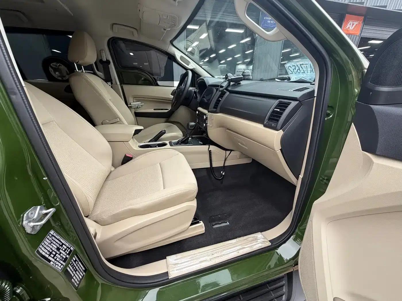 2020 Ford Everest 2.3T Gasoline Automatic 4WD Elite Edition (5-seater) — миниатюра 7