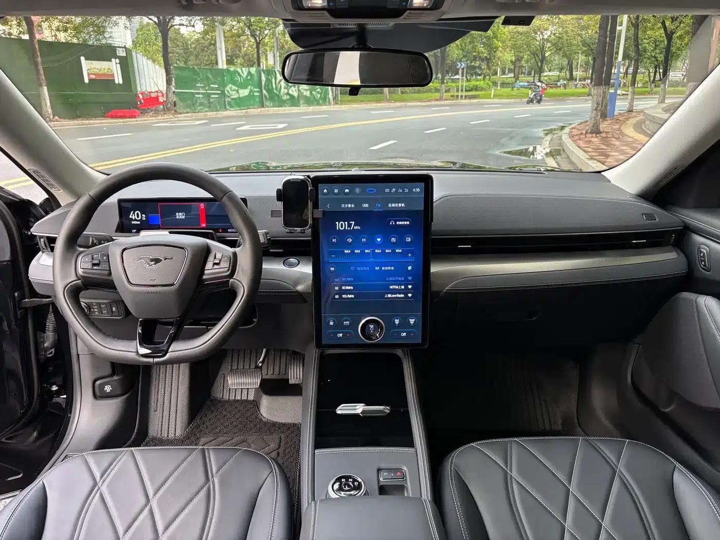 2021 Ford eCar Rear-Wheel Drive (Standard Range) — миниатюра 17