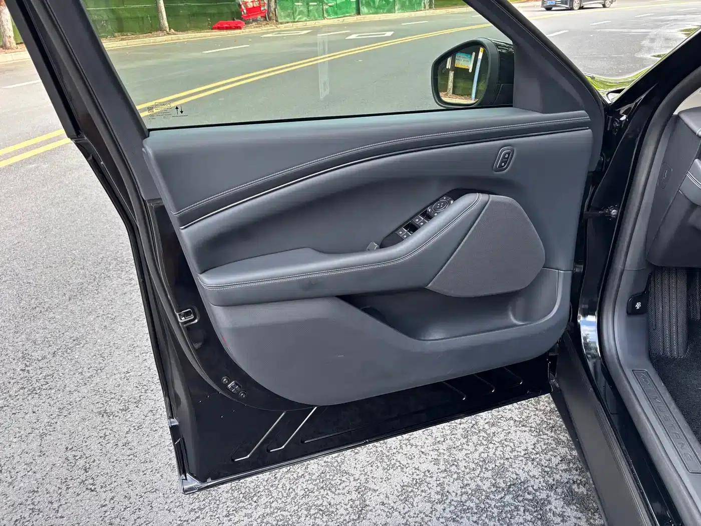 2021 Ford eCar Rear-Wheel Drive (Standard Range) — миниатюра 9