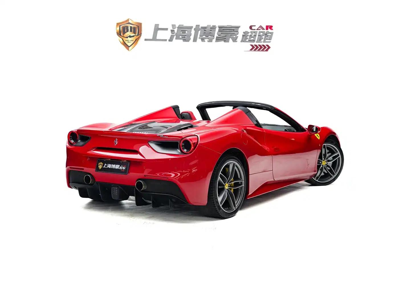 2015 Ferrari 488 Spider — миниатюра 3