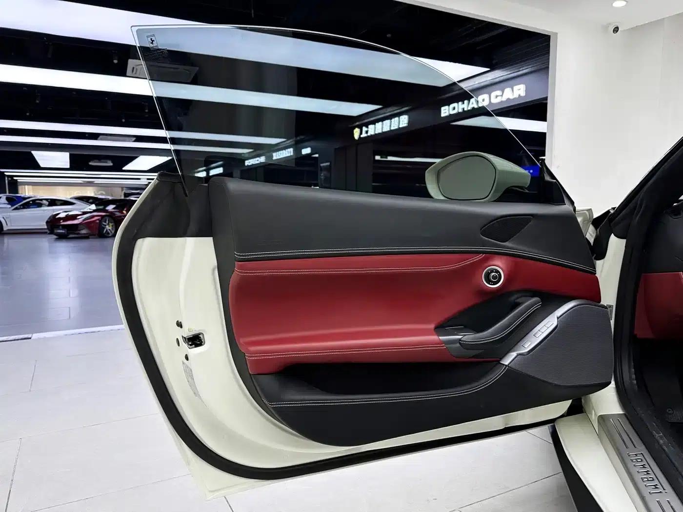 2018 Portofino 3.9T — миниатюра 19