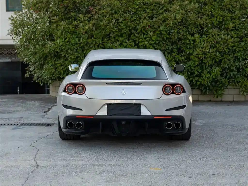2017 GTC4Lusso 3.9T V8 — миниатюра 5