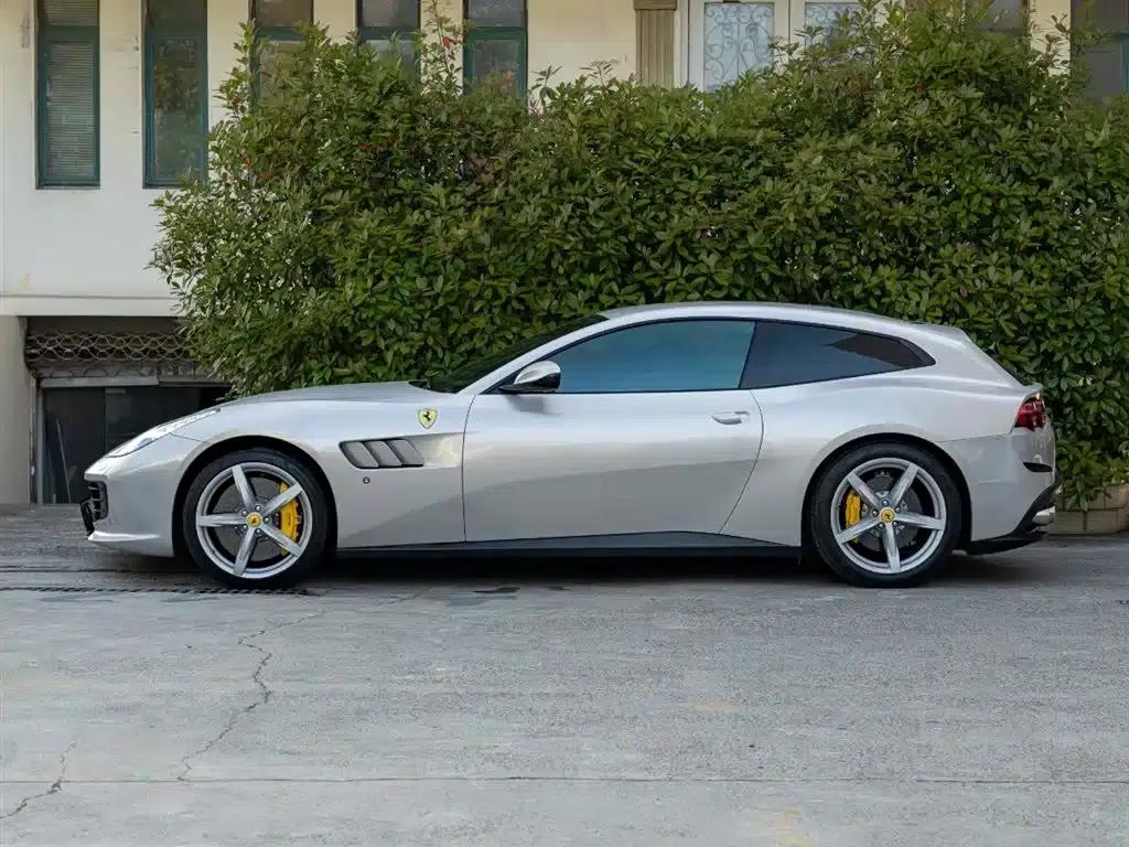 2017 GTC4Lusso 3.9T V8 — миниатюра 7