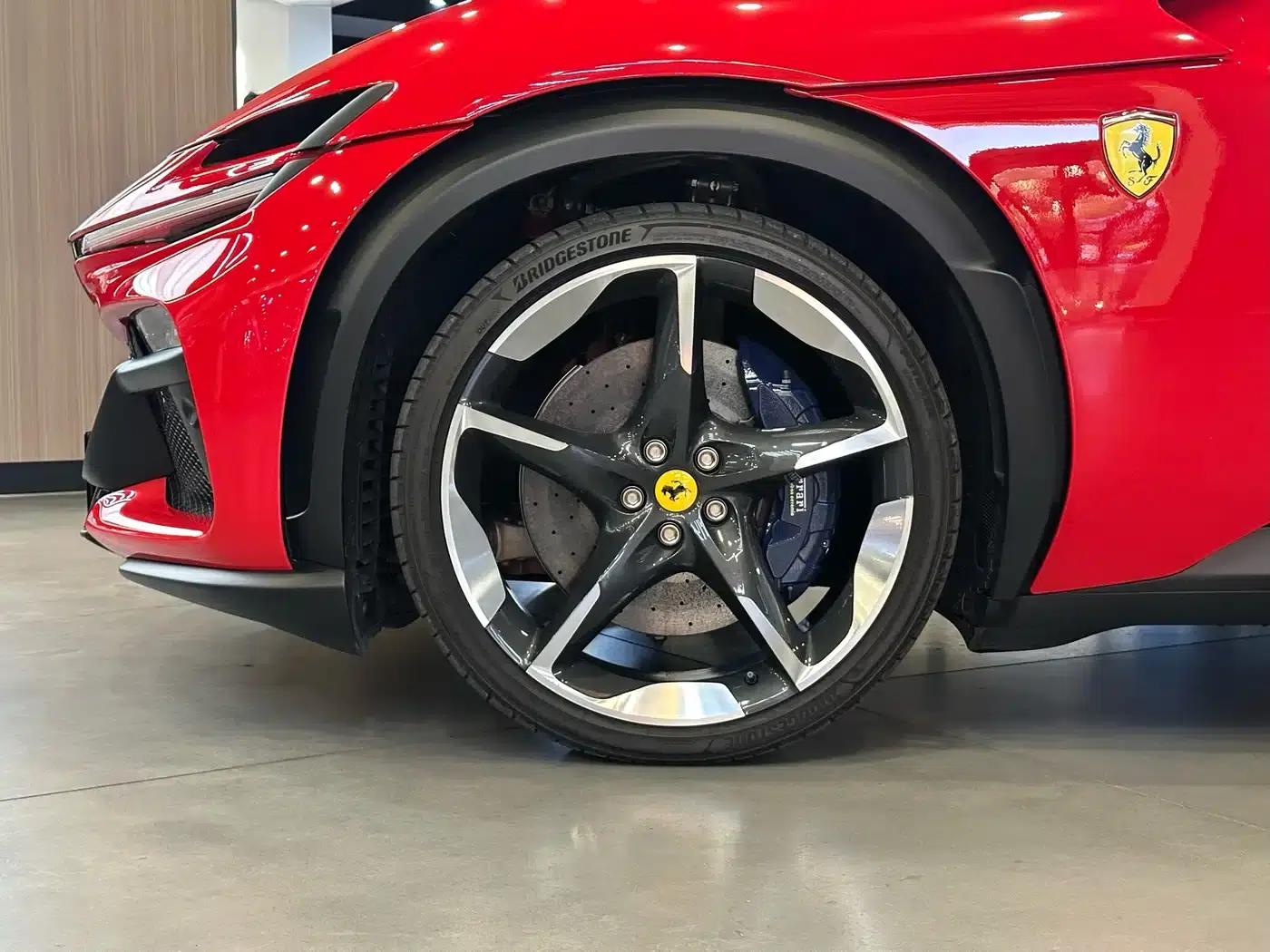 2023 Purosangue 6.5L V12 — миниатюра 6
