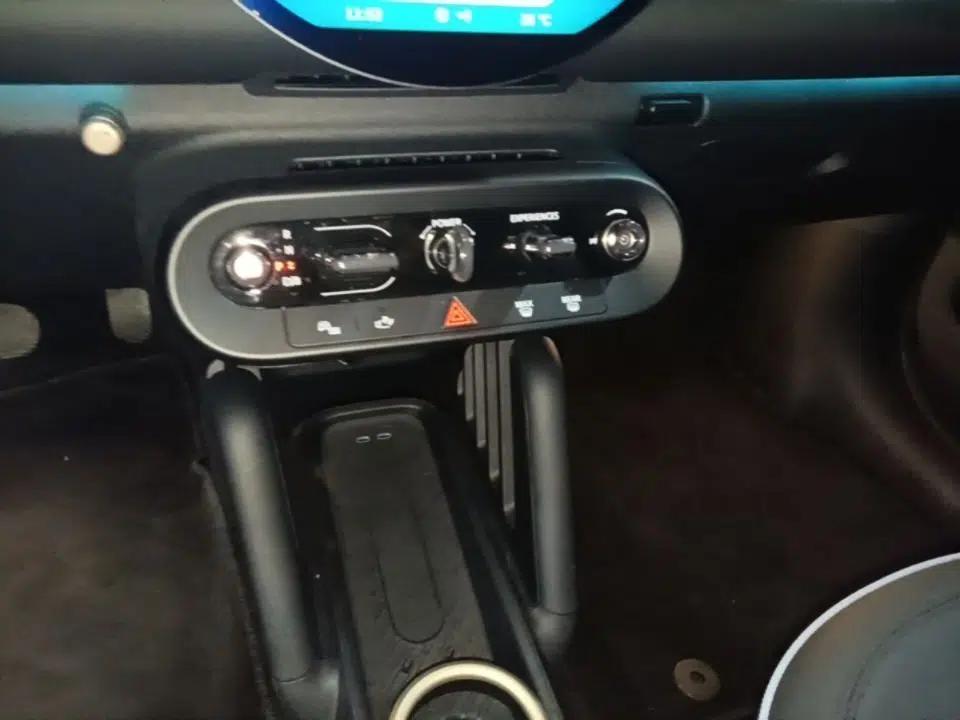 MINI Electric COOPER 2024 456km COOPER E Classic Edition — миниатюра 17
