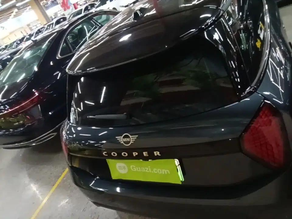 MINI Electric COOPER 2024 456km COOPER E Classic Edition — миниатюра 5