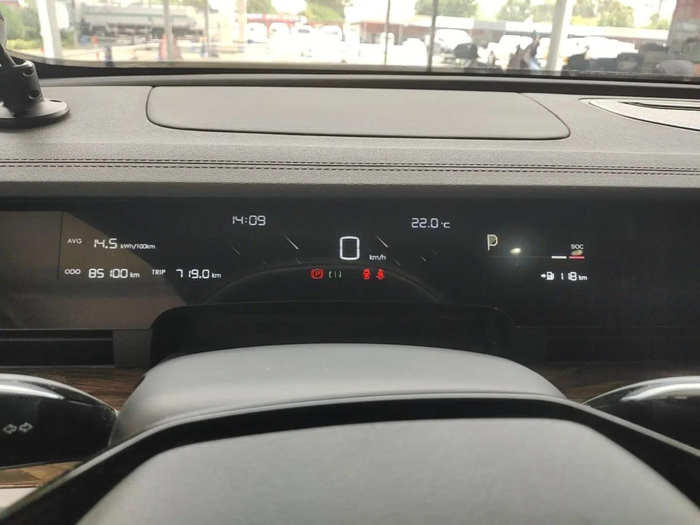 NETA S 2024 Pure Electric 520km Rear-Drive Lite Version — миниатюра 15