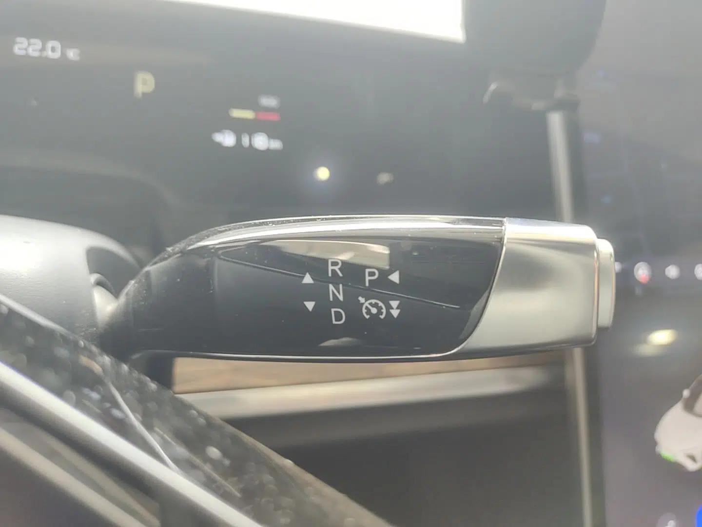 NETA S 2024 Pure Electric 520km Rear-Drive Lite Version — миниатюра 17