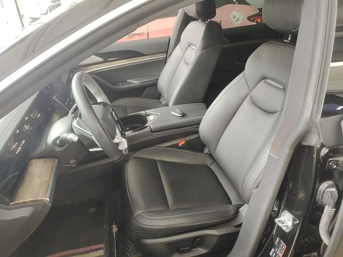 NETA S 2024 Pure Electric 520km Rear-Drive Lite Version — миниатюра 18