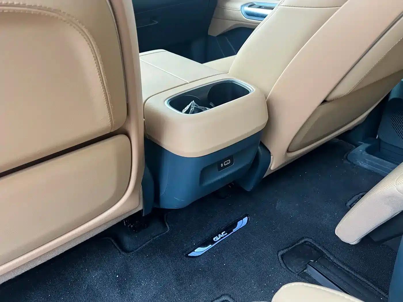 Trumpchi E8 PHEV 2024 Model 150km Dragon Glory Edition — миниатюра 14