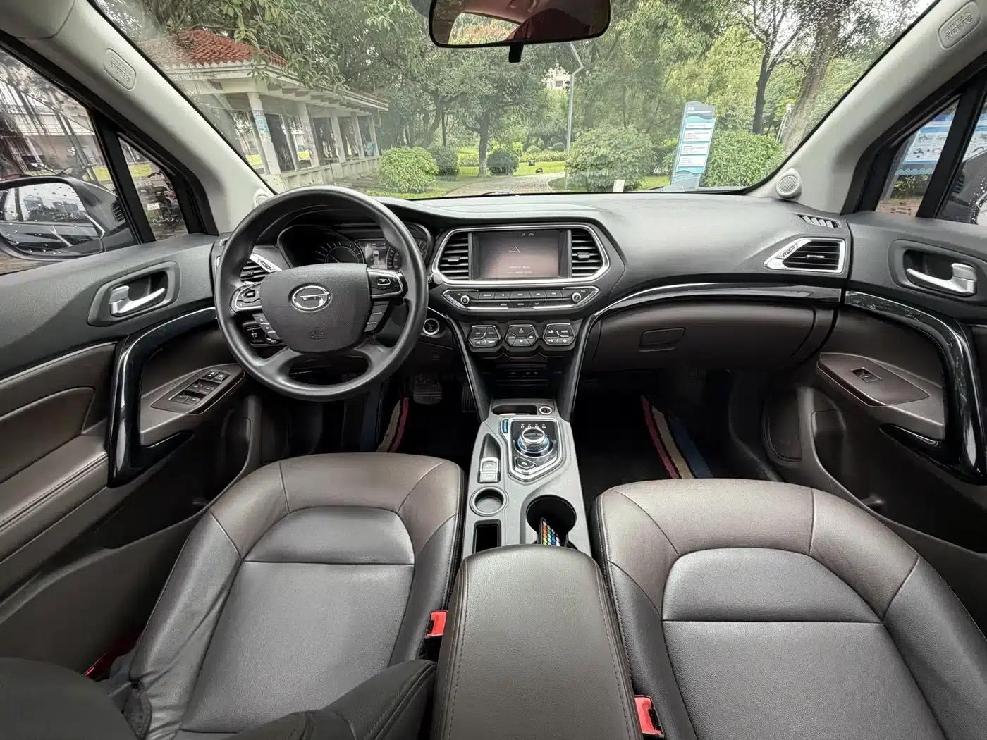Trumpchi GS4 New Energy 2017 1.5L PHEV Smart Edition — миниатюра 14