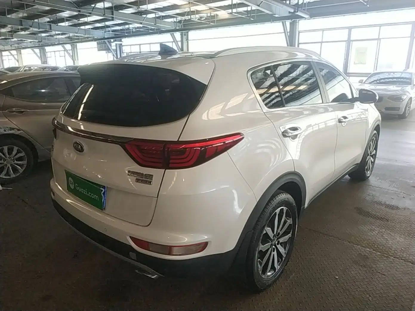 Kia KX5 2016 1.6T Automatic Two-Wheel Drive DLX — миниатюра 6