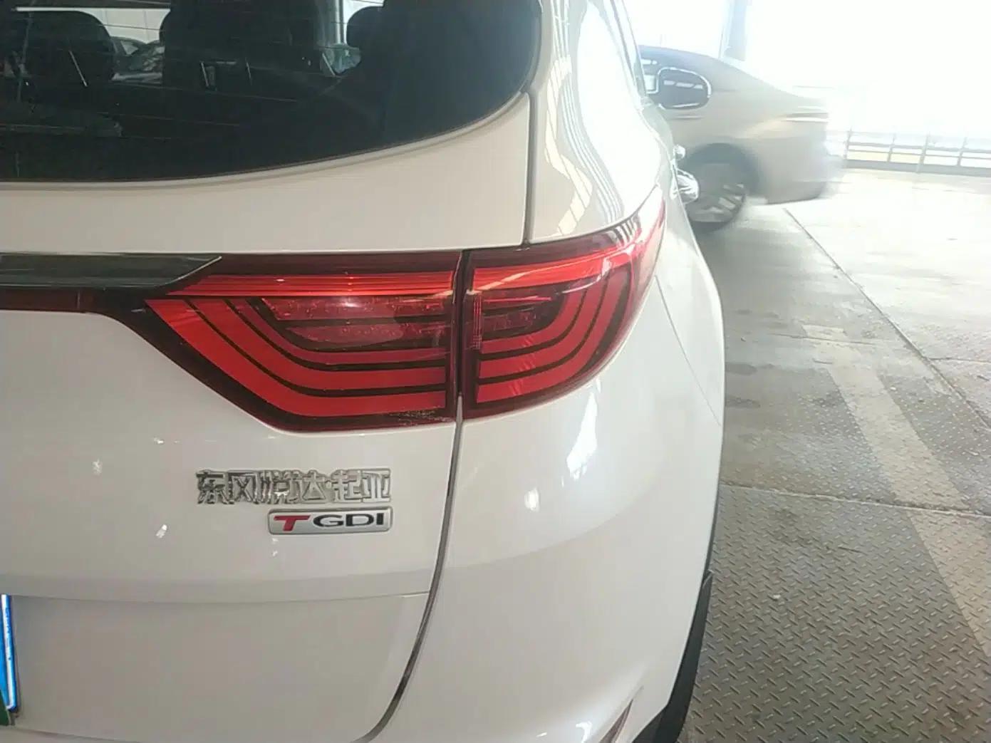 Kia KX5 2016 1.6T Automatic Two-Wheel Drive DLX — миниатюра 7