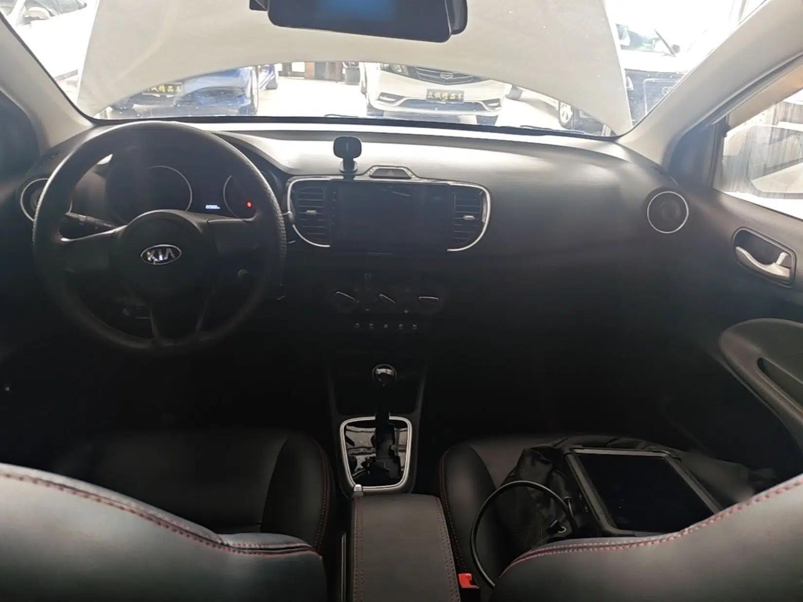 Kia Pegas 2020 Revised Version 1.4L Automatic Comfortable with Sunroof — миниатюра 13