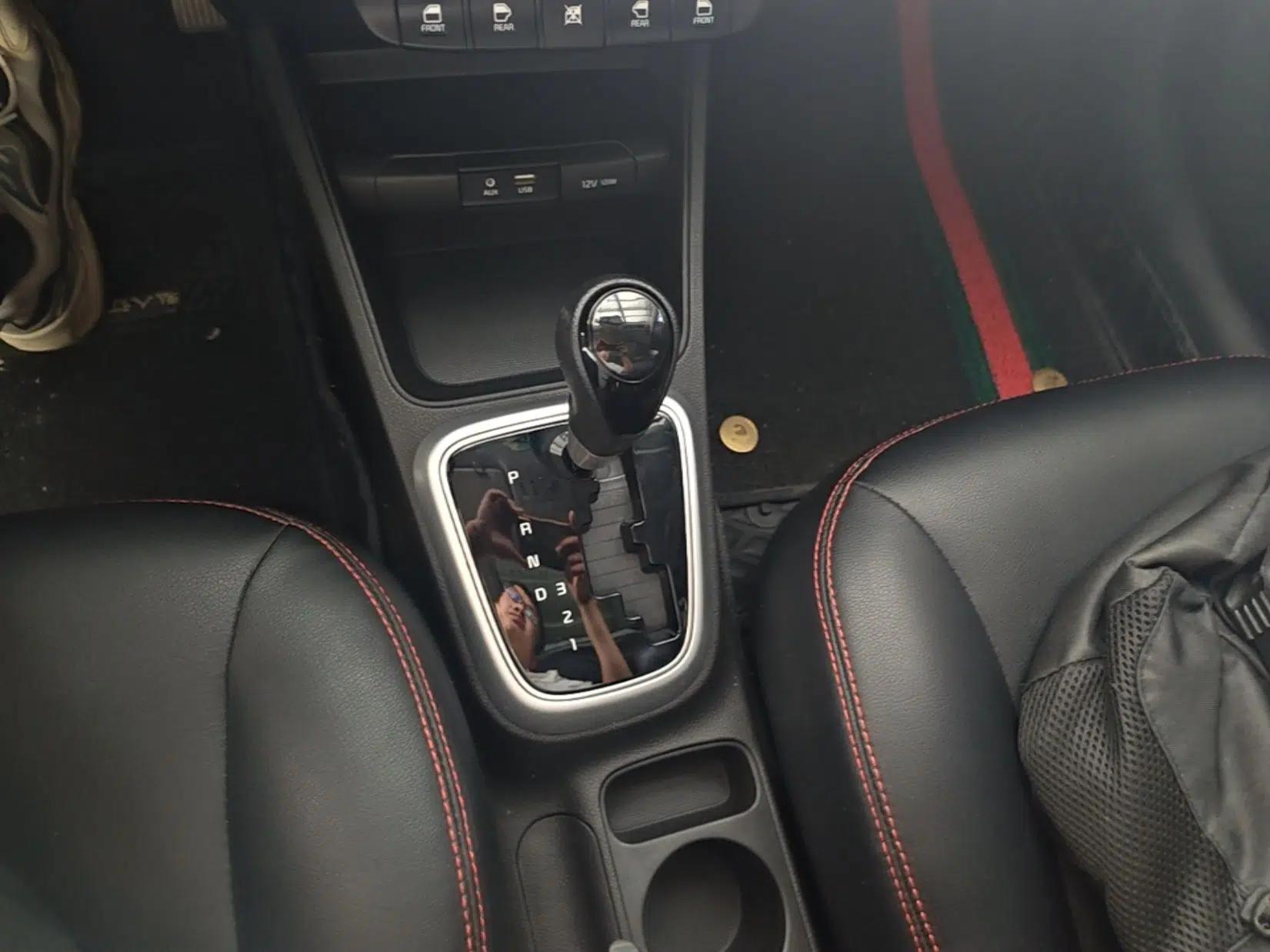 Kia Pegas 2020 Revised Version 1.4L Automatic Comfortable with Sunroof — миниатюра 17