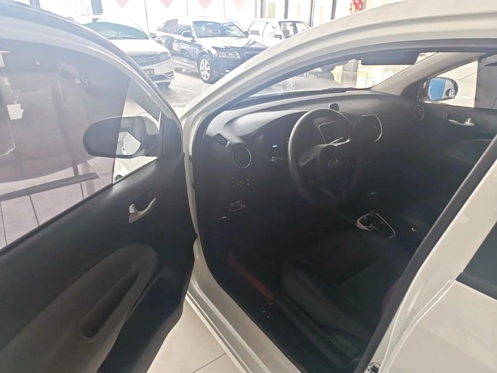Kia Pegas 2020 Revised Version 1.4L Automatic Comfortable with Sunroof — миниатюра 19