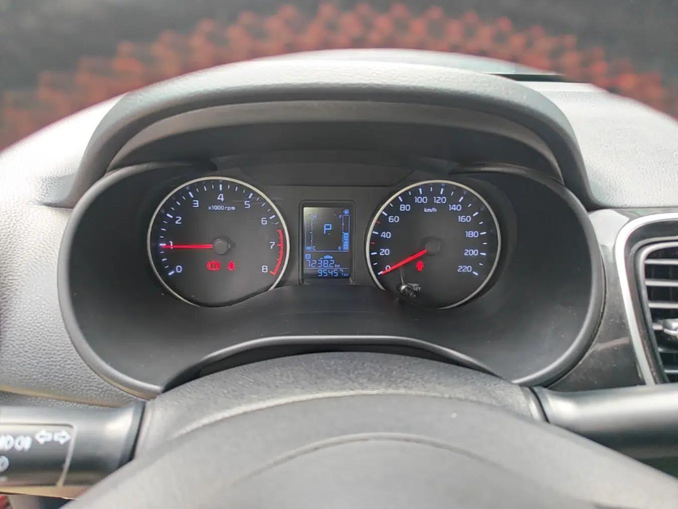 Kia Pegas 2017 1.4L Automatic Value Edition — миниатюра 15