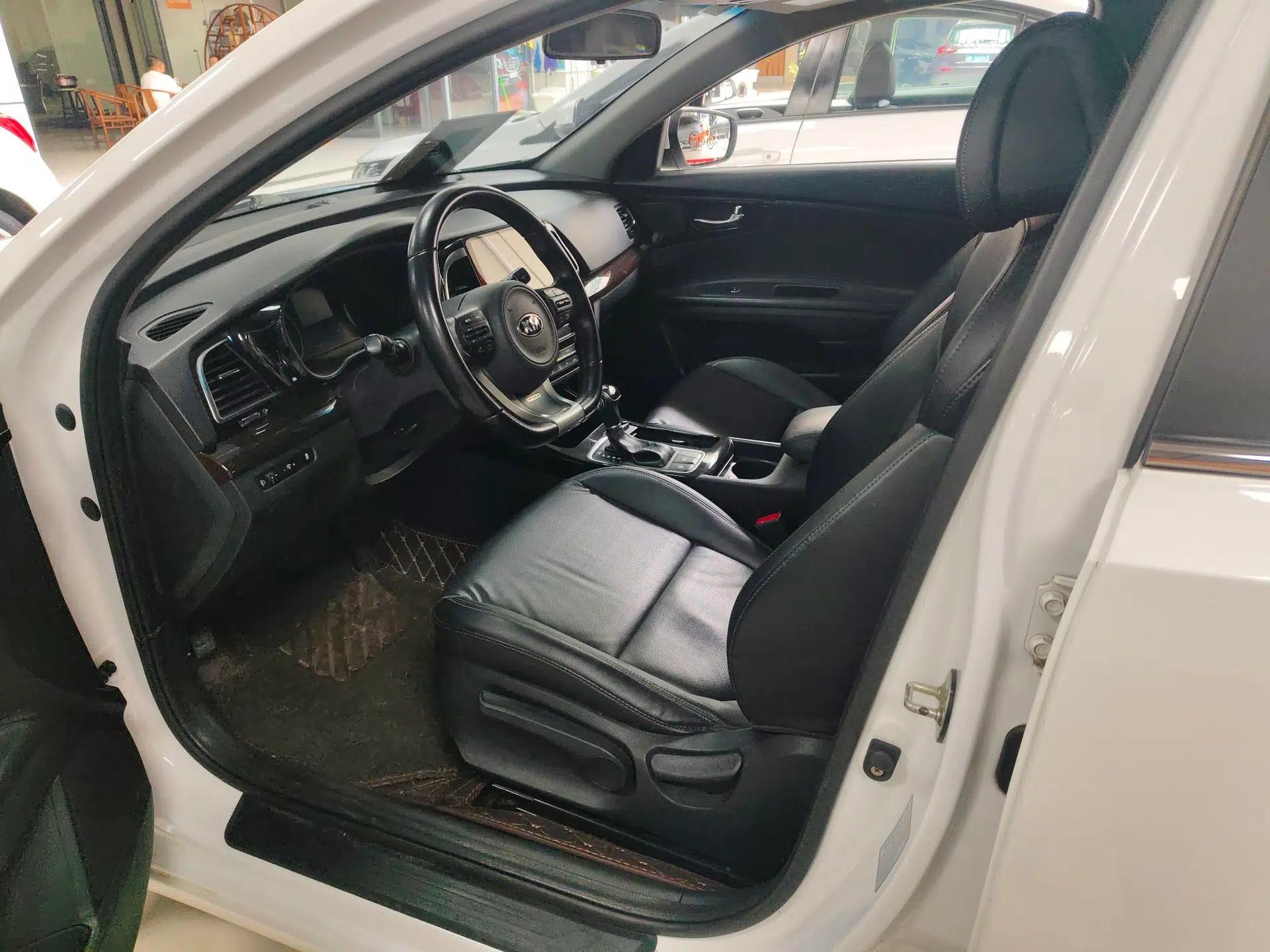 Kia K4 2014 1.6T Automatic Turbo — миниатюра 11