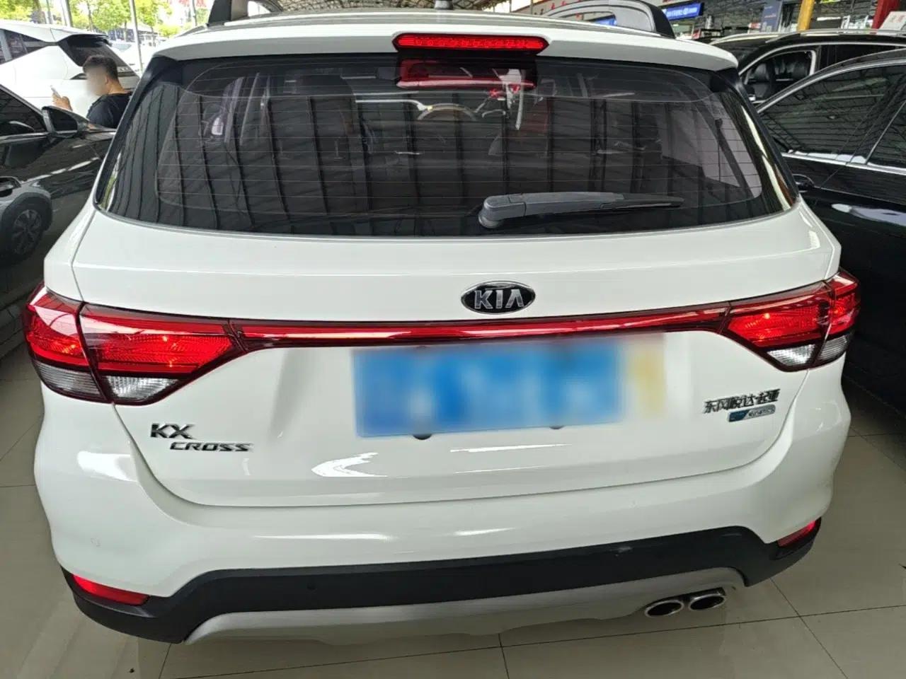 Kia KX Cross 2017 1.4L AT GLS — миниатюра 5