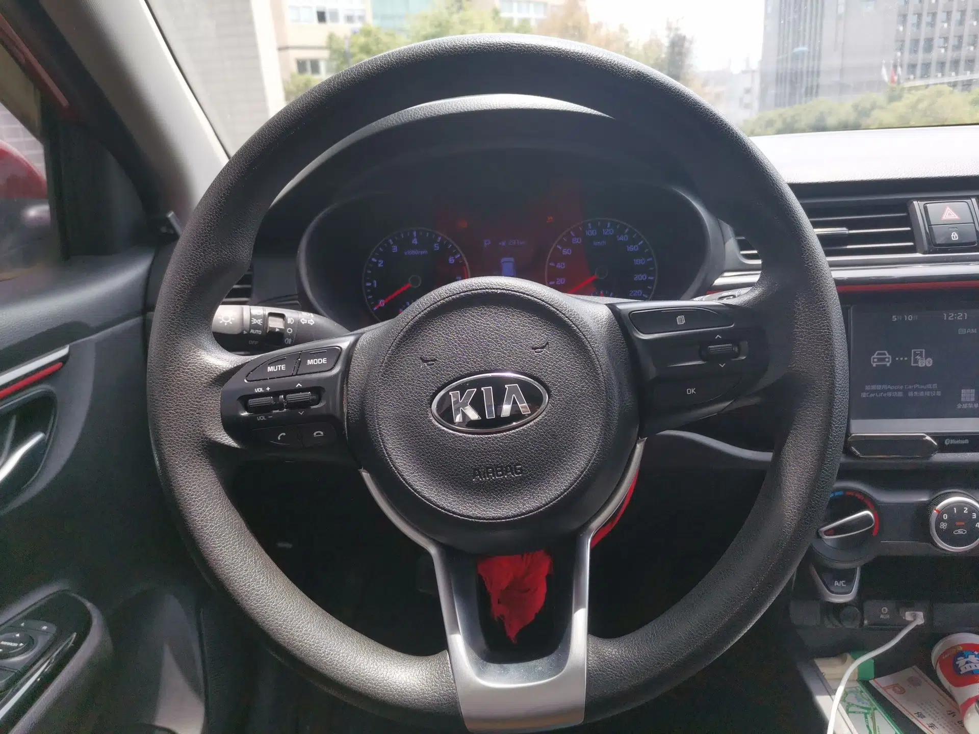 Kia KX Cross 2017 1.4L AT GLS — миниатюра 11
