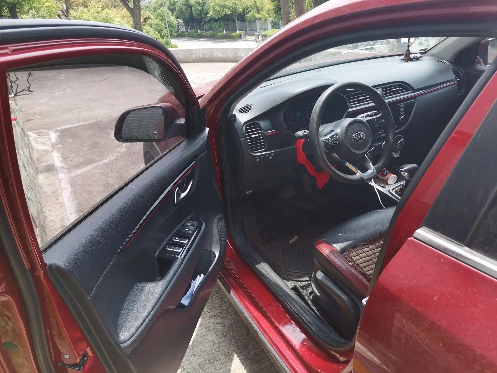 Kia KX Cross 2017 1.4L AT GLS — миниатюра 17