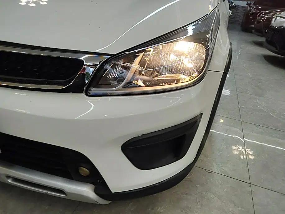 Kia KX Cross 2017 1.4L AT GLS — миниатюра 9