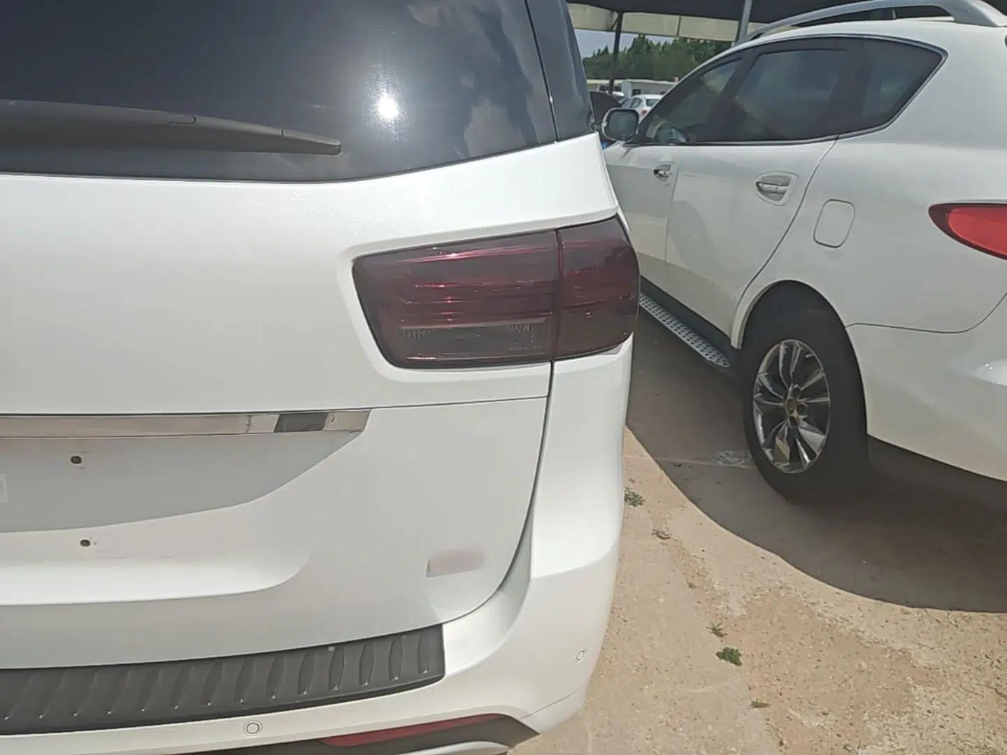 Kia Carnival 2015 3.3 GDI Luxury Edition China V Standard — миниатюра 8