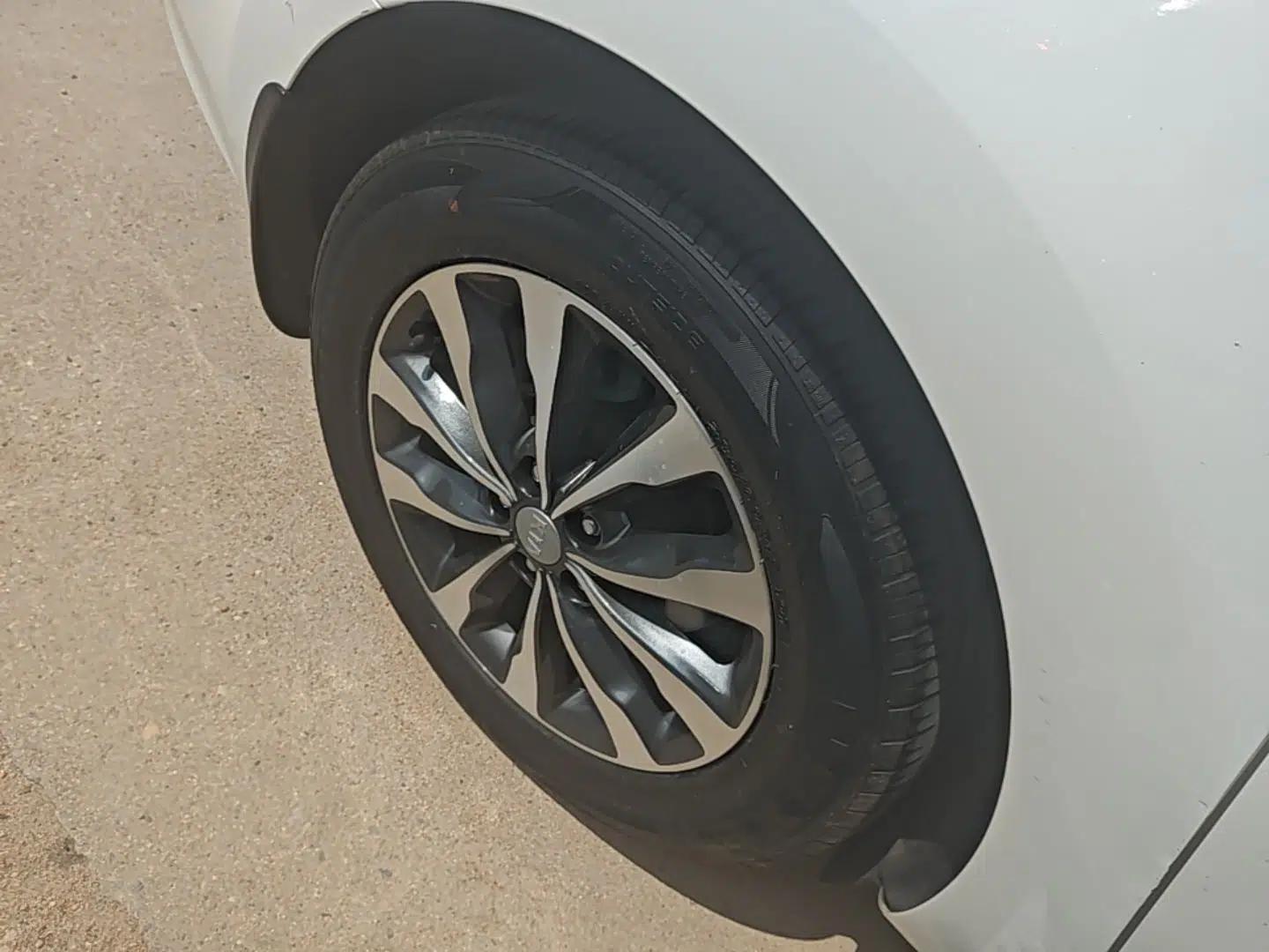 Kia Carnival 2015 3.3 GDI Luxury Edition China V Standard — миниатюра 10