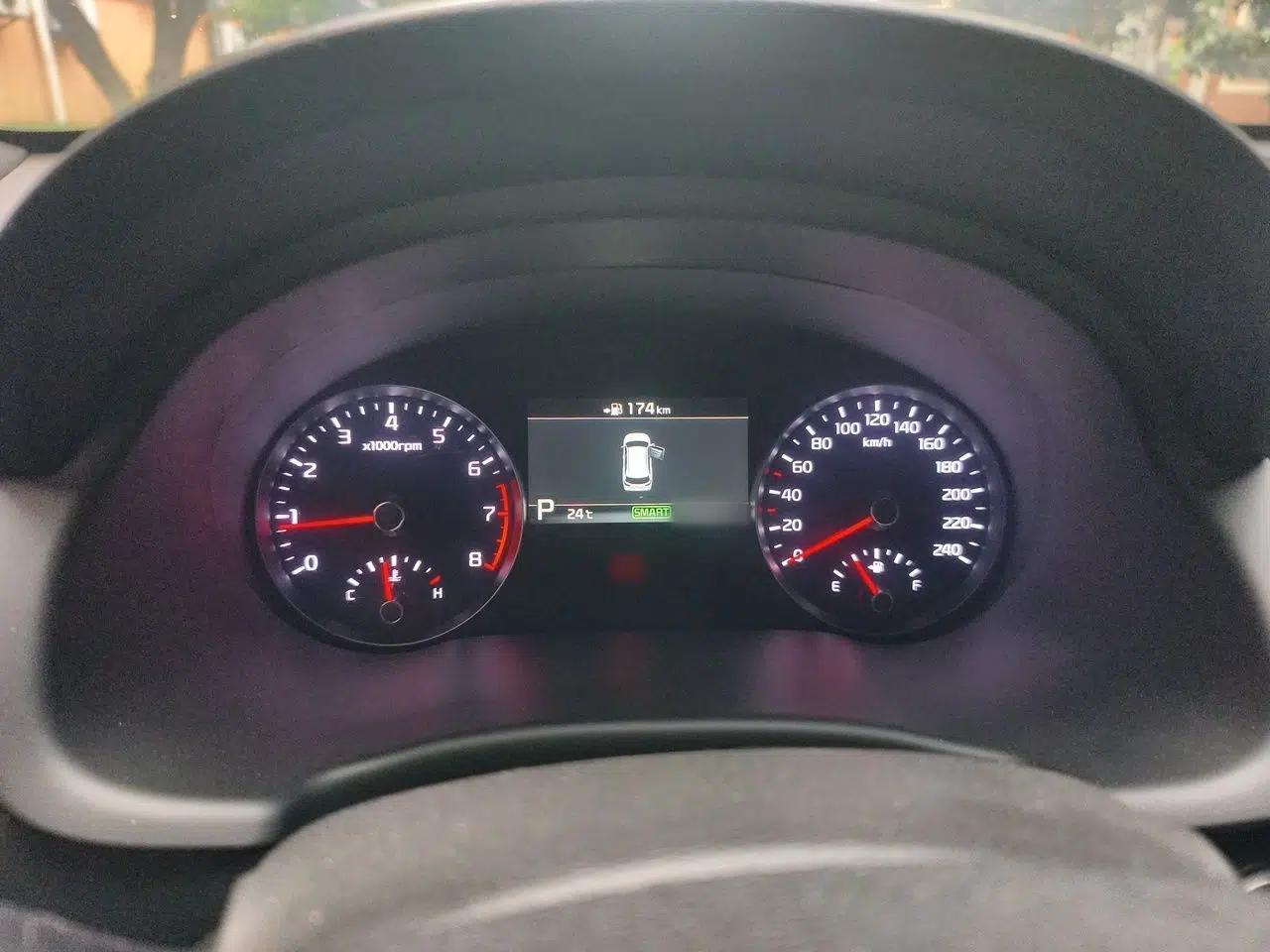 Kia KX7 2017 2.0T Automatic Two-Wheel Drive GLS 7-Seater — миниатюра 10