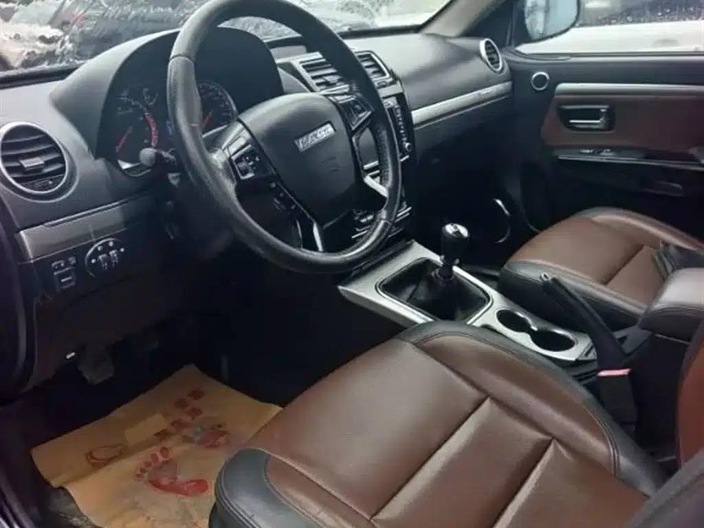 Haval H5 Classic 2016 Classic Edition 2.0T Manual 4WD Premium — миниатюра 7