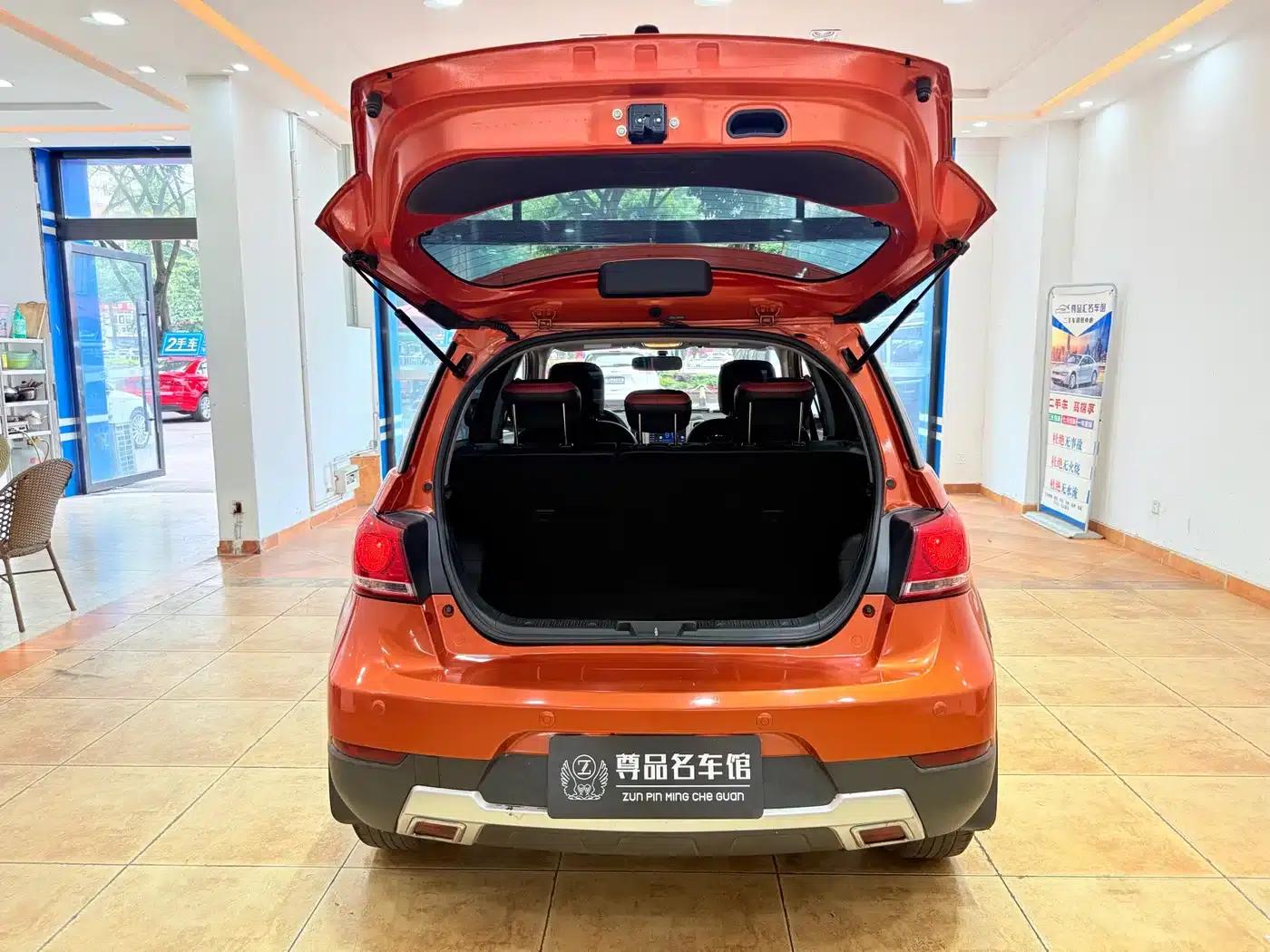 Haval H1 2016 Red Label 1.5L AMT Luxury — миниатюра 14