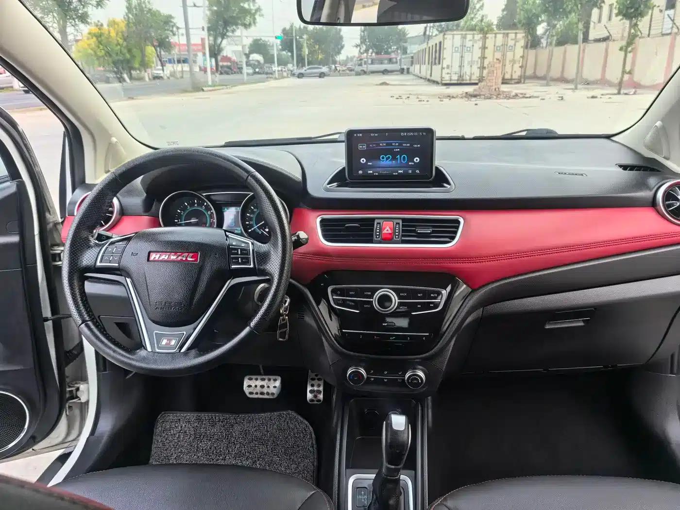 Haval H1 2015 1.5L AMT Luxury Edition — миниатюра 10