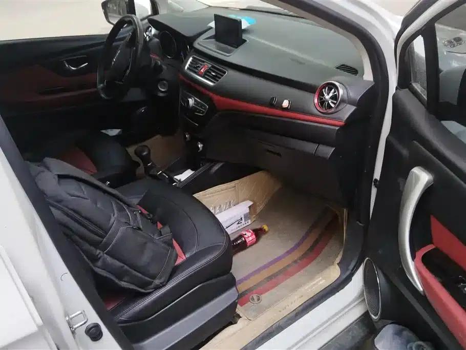 Haval H1 2016 Facelift Blue Label 1.5L AMT Luxury — миниатюра 6