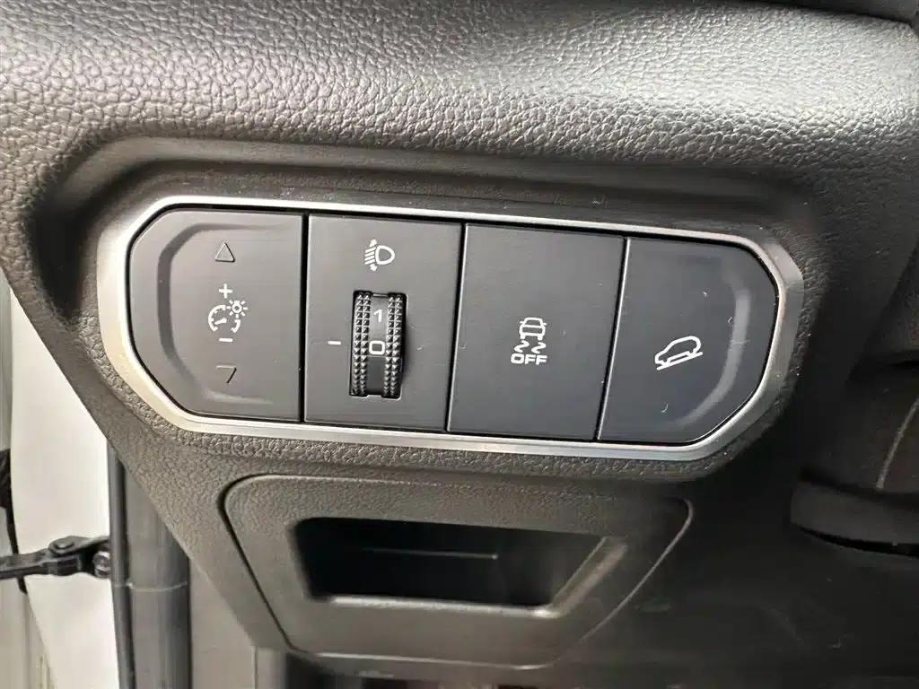 Haval Chitu 2022 Enjoy Edition 1.5T Bronze Rabbit — миниатюра 11