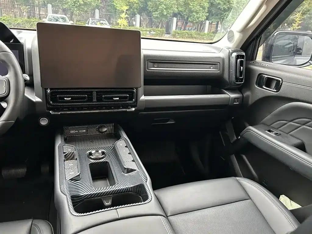 Haval Raptor 2025 Fuel-Powered 2.0T 4WD Ultra — миниатюра 14