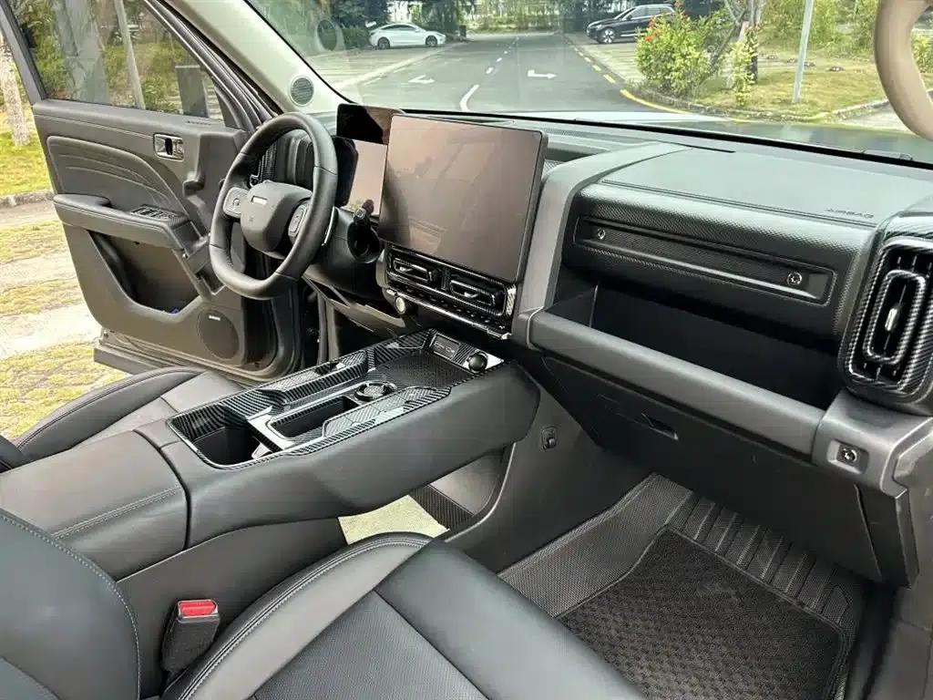 Haval Raptor 2025 Fuel-Powered 2.0T 4WD Ultra — миниатюра 15