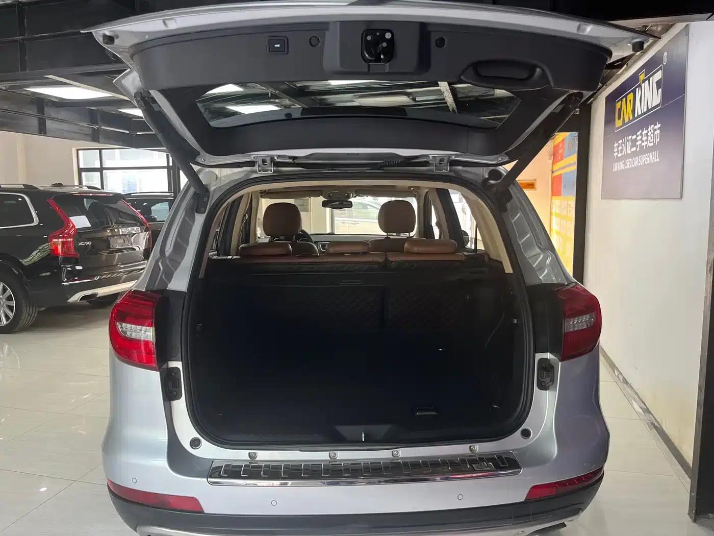 Haval H8 2015 2.0T Two-Wheel Drive Luxury Edition — миниатюра 12