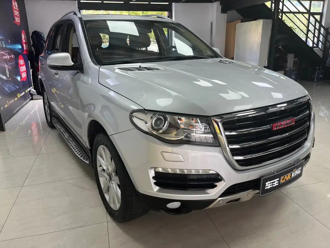Haval H8 2015 2.0T Two-Wheel Drive Luxury Edition — миниатюра 3