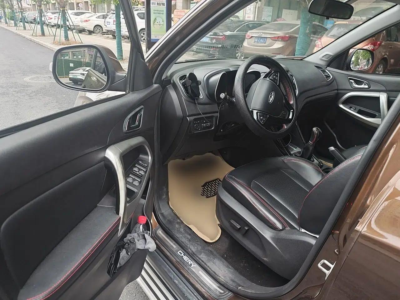 Chery Tiggo 5 2015 2.0L Manual Jia Yue Edition — миниатюра 17