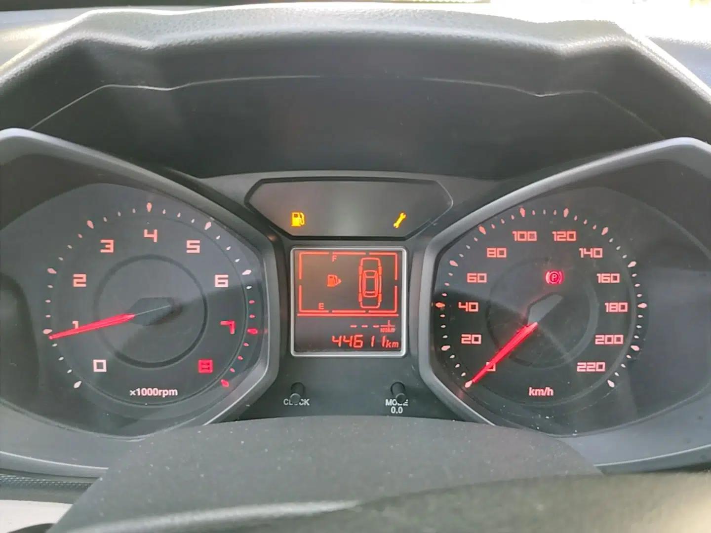 Chery Fengyun 2 2015 1.5L Manual New Edition — миниатюра 14