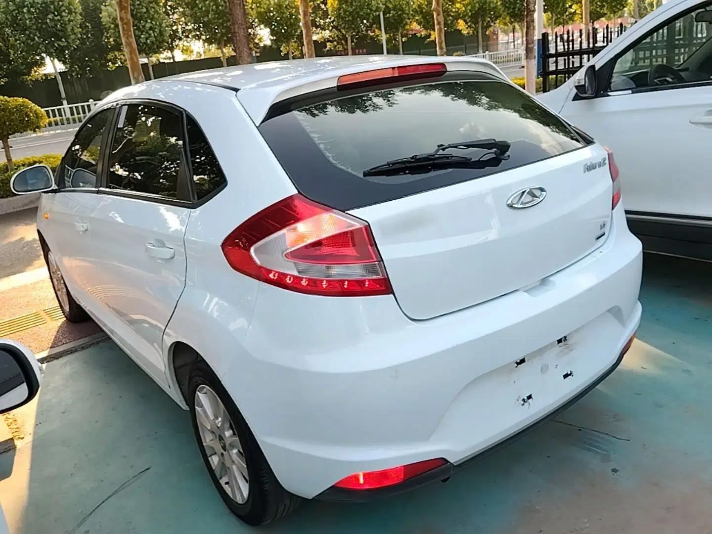 Chery Fengyun 2 2015 1.5L Manual New Edition — миниатюра 7