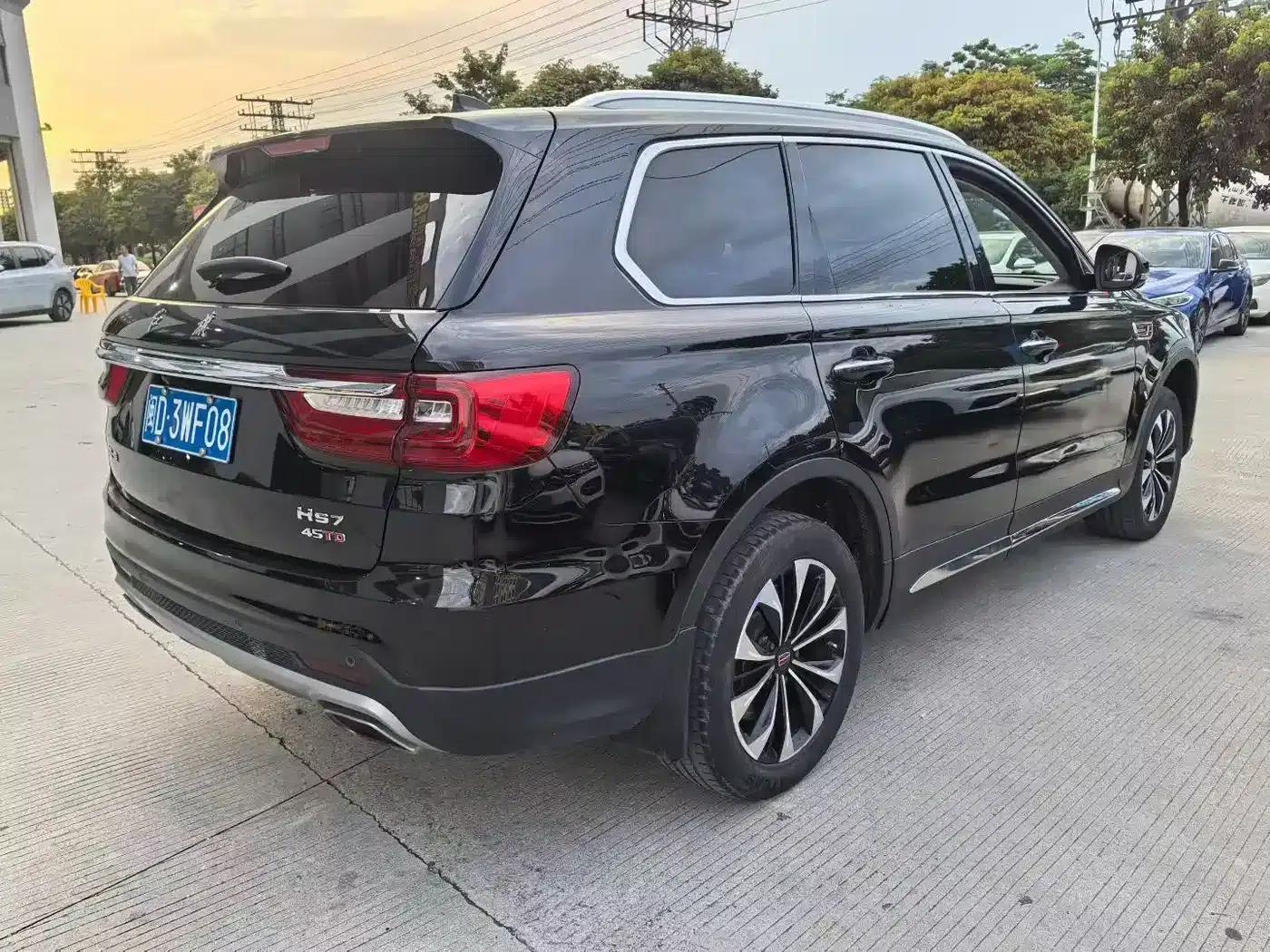 Hongqi HS7 2021 2.0T DCT 2WD Intelligent Flagship Edition — миниатюра 3