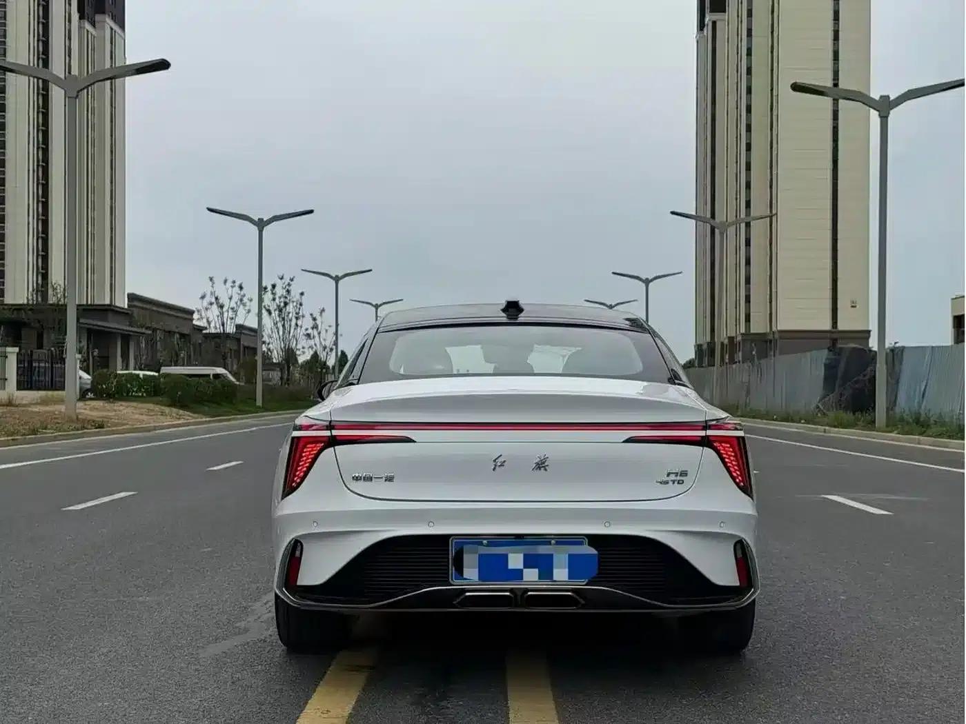 Hongqi H6 2025 2.0T Premium Edition — миниатюра 8