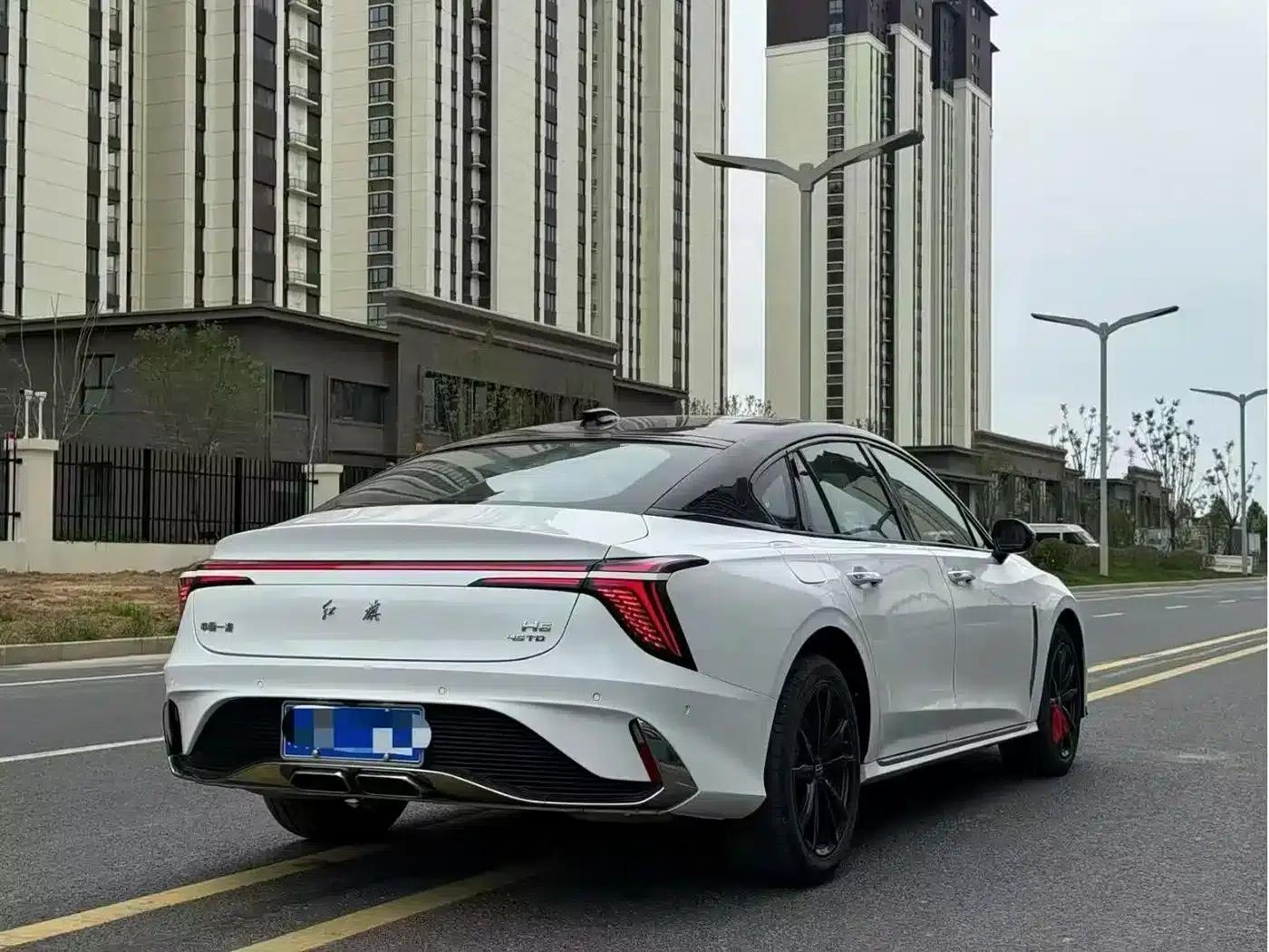Hongqi H6 2025 2.0T Premium Edition — миниатюра 9