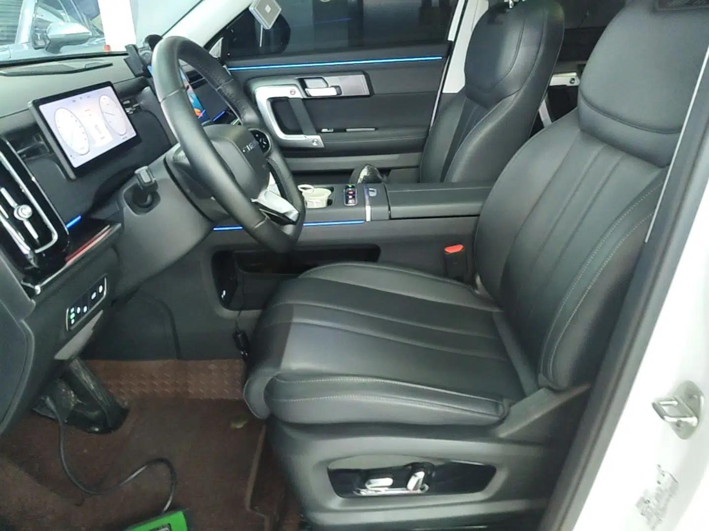 Chery Explore 06 C-DM 2024 Luxury Model — миниатюра 18