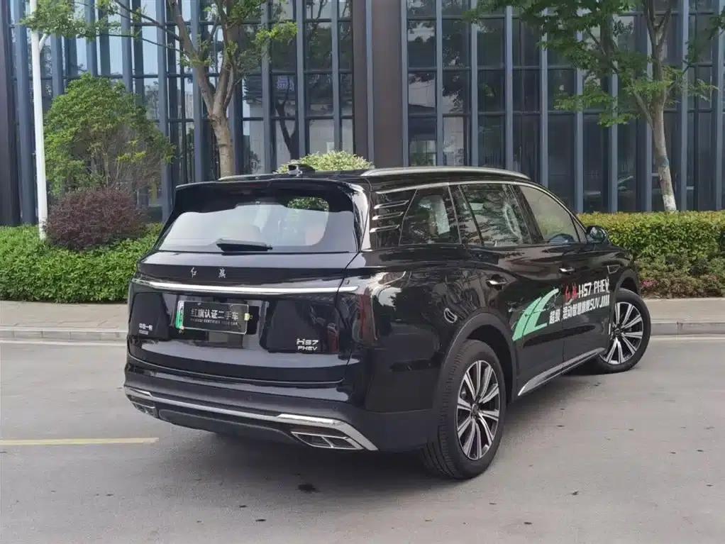 Hongqi HS7 PHEV 2025 2.0T PHEV AWD 2 Millionth Unit Commemorative Edition, 6 Seats — миниатюра 2