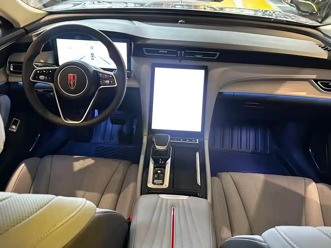 Hongqi H5 PHEV 2025 Model 170 Super Hybrid — миниатюра 5