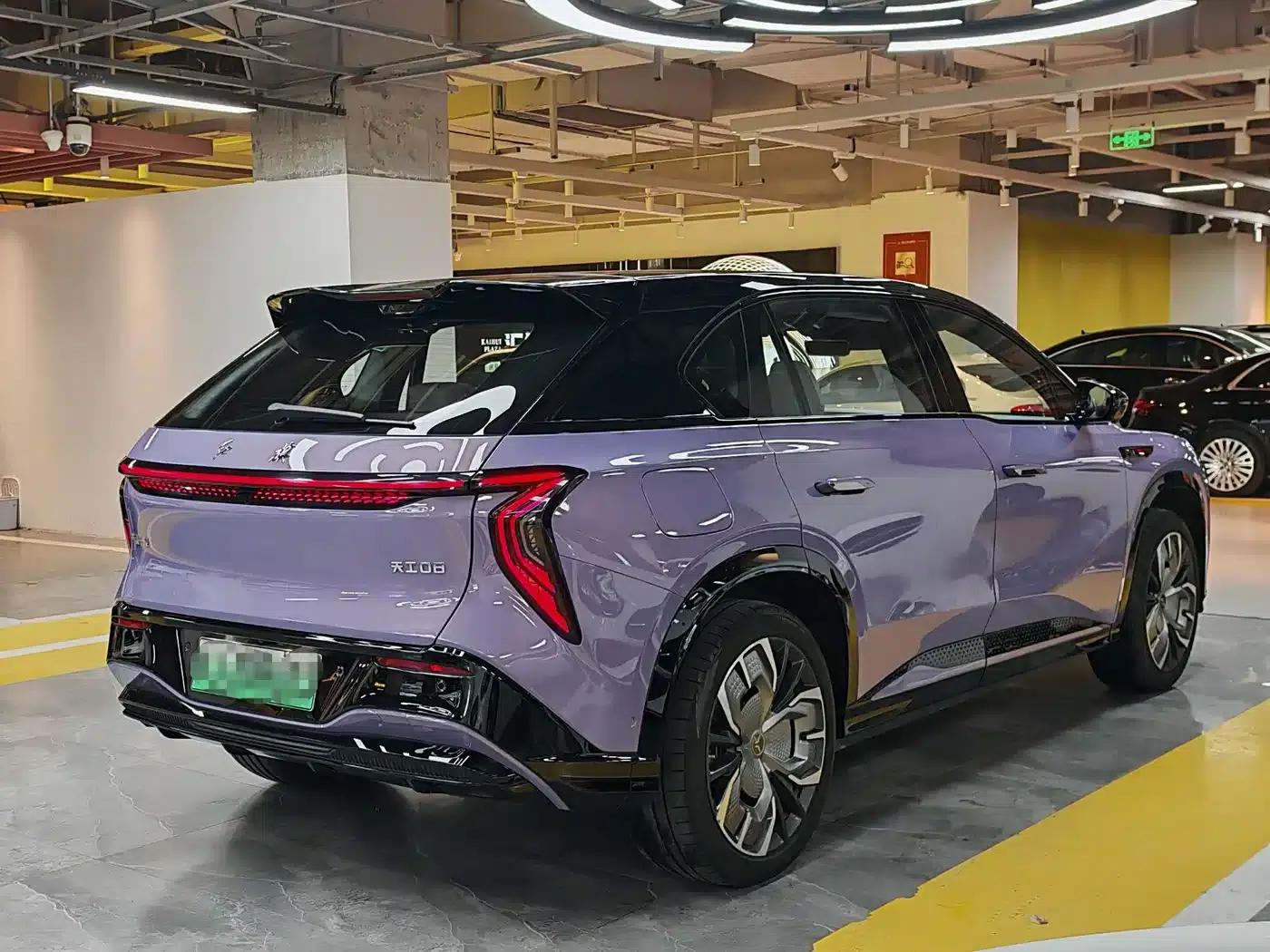 Hongqi Tiangong 08 2025 680 Ultra 4WD Edition — миниатюра 17