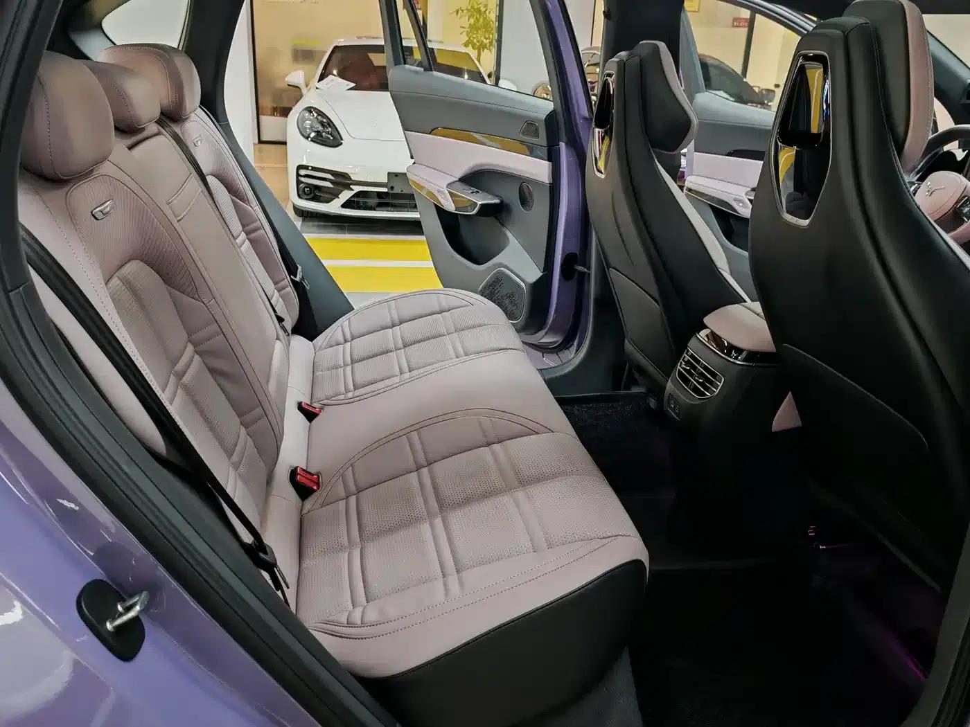 Hongqi Tiangong 08 2025 680 Ultra 4WD Edition — миниатюра 7